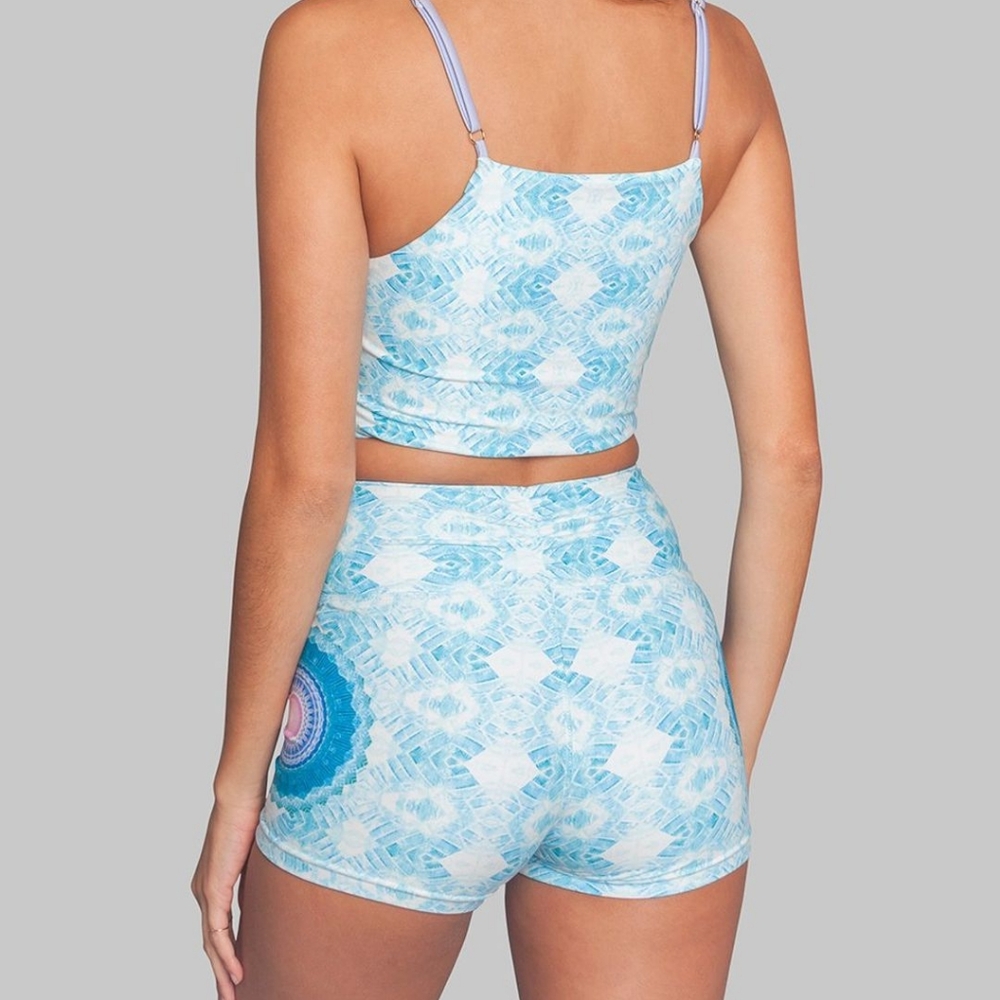Wolven Jasmine Crossover High-Waisted Short - Small - Picture 3 of 8